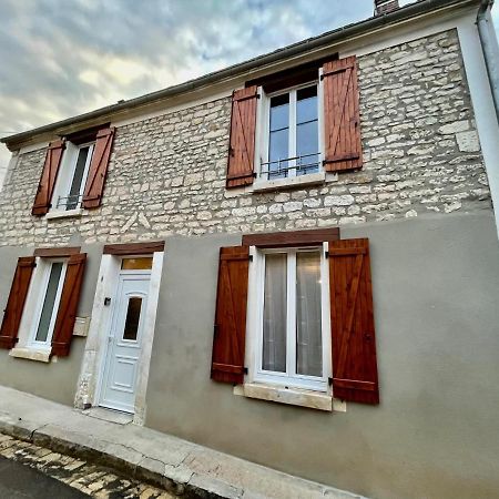 Les Deux L Du Vignoble Apartman Chablis Kültér fotó